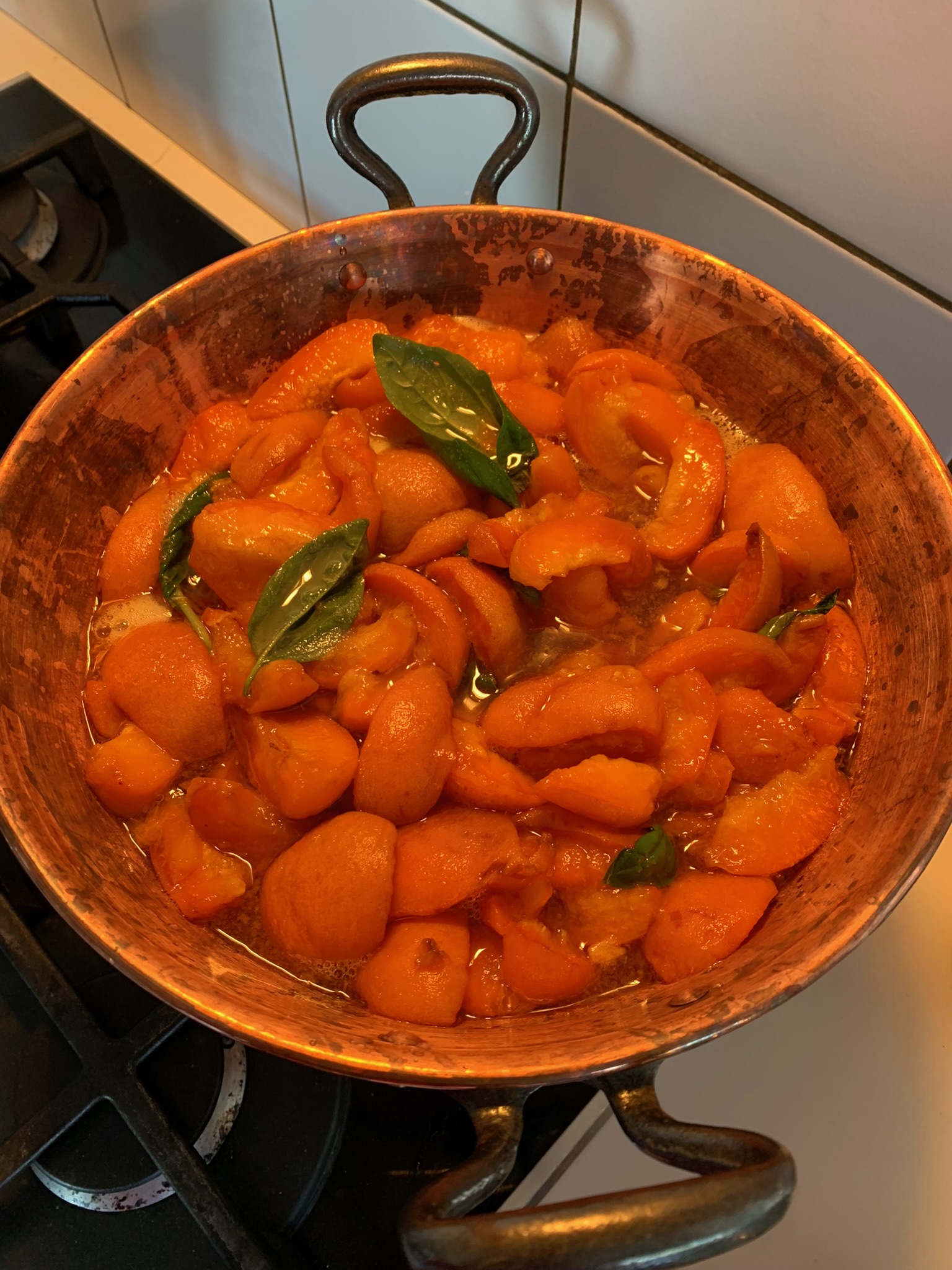 Fruits mijotant doucement